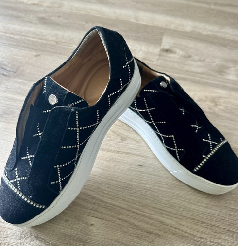 Russell bromley black suede - &,
