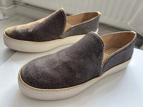 Shoes russell and - bromley, size