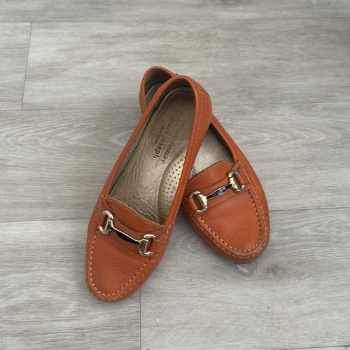 Russel and bromley women - and, women's
