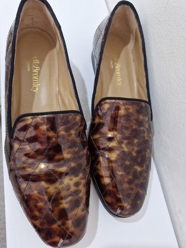 Russell bromley - &,