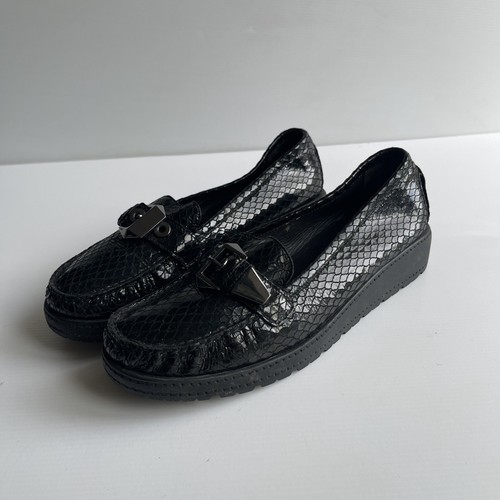 Stuart weitzman loafers shoes - stuart,