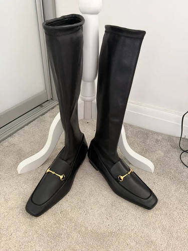 Russel bromley stretch knee - stretch,